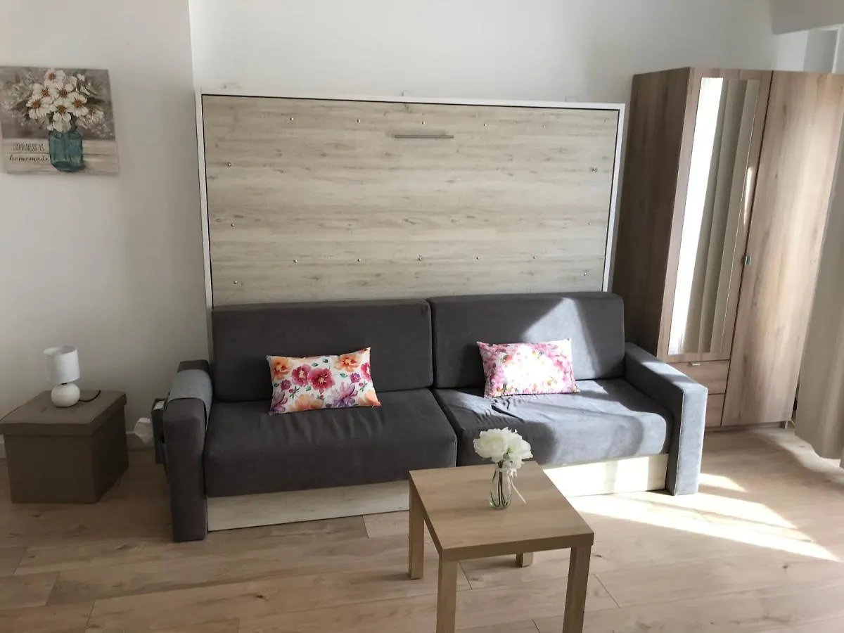 Appartement Maroelvi Menton 0*,